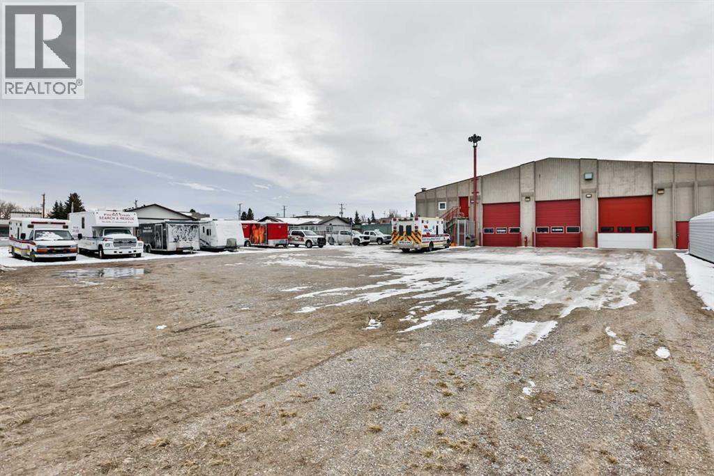 655 Charlotte Street S, Pincher Creek, Alberta  T0K 1W0 - Photo 2 - A2282656