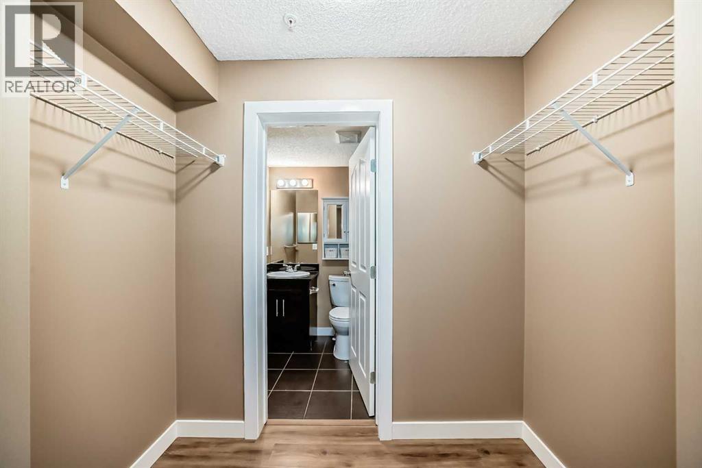 4320, 403 Mackenzie Way Sw, Airdrie, Alberta  T4B 3V7 - Photo 25 - A2283984