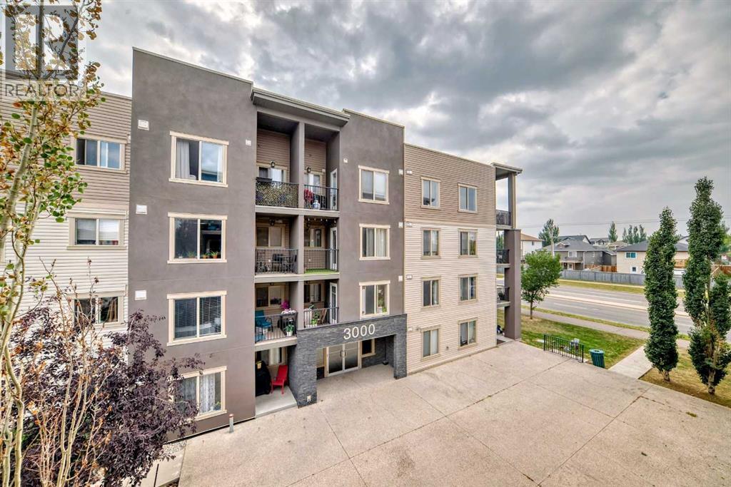 4320, 403 Mackenzie Way Sw, Airdrie, Alberta  T4B 3V7 - Photo 36 - A2283984