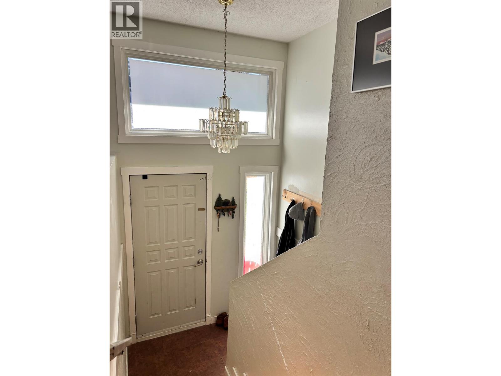 488 Stanley Crescent, Kelowna, British Columbia  V1W 4L7 - Photo 28 - 10378150