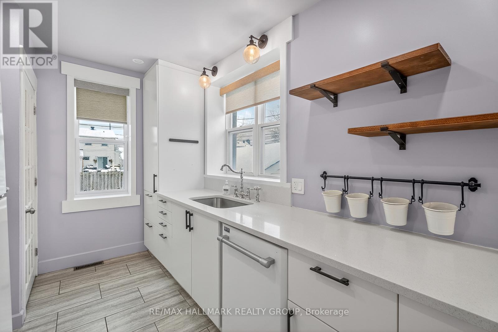 1 - 170 Donald Street, Ottawa, Ontario  K1K 1M9 - Photo 11 - X12855694