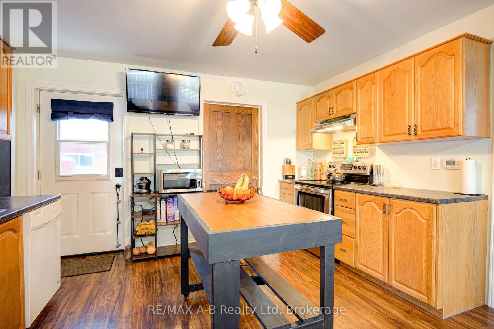 40 Blenheim Street, West Perth (Mitchell), Ontario  N0K 1N0 - Photo 17 - X12826764