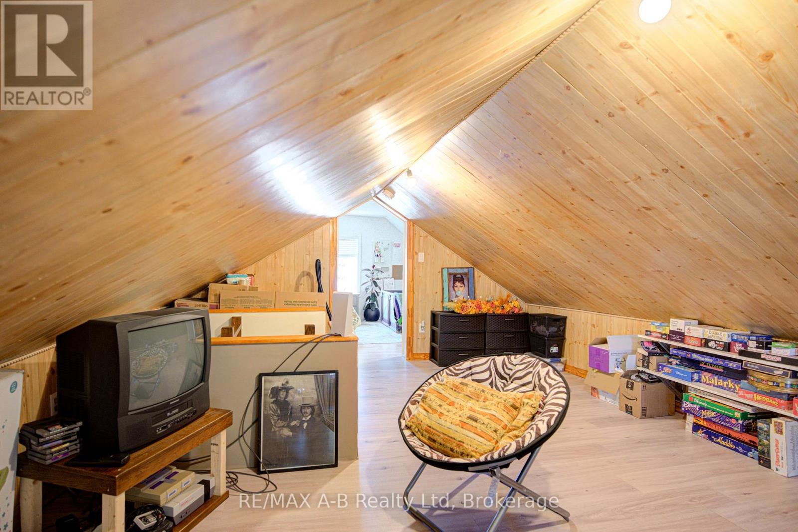 40 Blenheim Street, West Perth (Mitchell), Ontario  N0K 1N0 - Photo 35 - X12826764