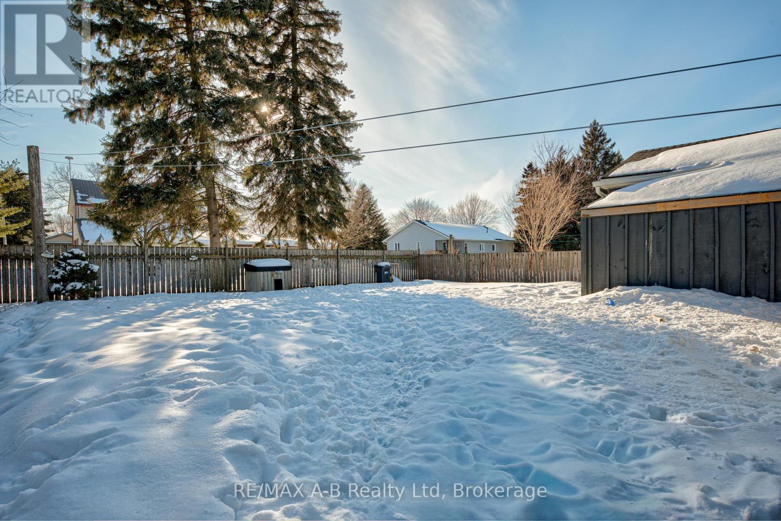 40 Blenheim Street, West Perth (Mitchell), Ontario  N0K 1N0 - Photo 41 - X12826764
