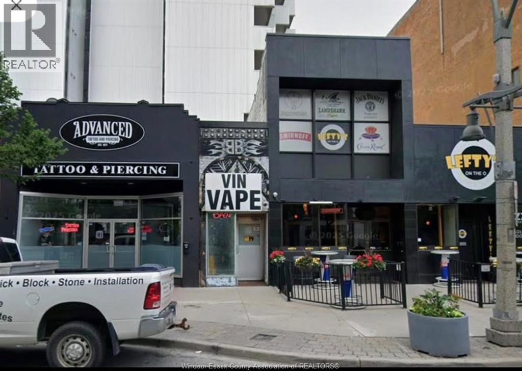 345 OUELLETTE AVENUE, windsor, Ontario