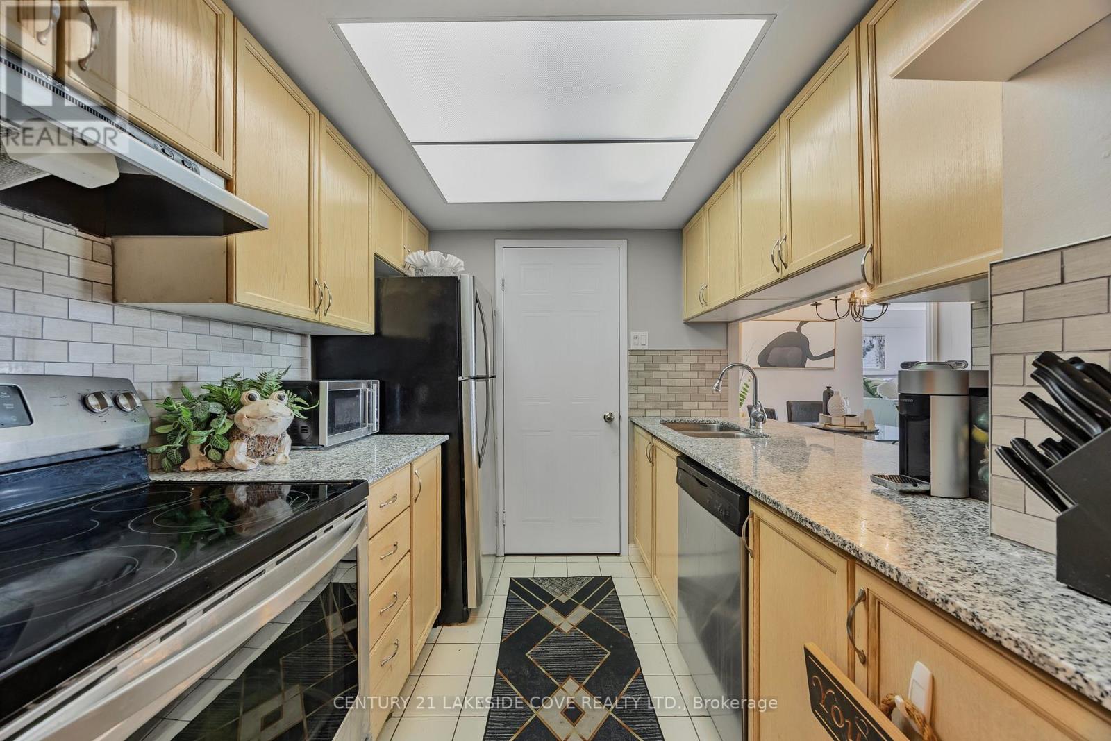 711 - 75 Ellen Street S, Barrie, Ontario  L4N 7R6 - Photo 10 - S12831488