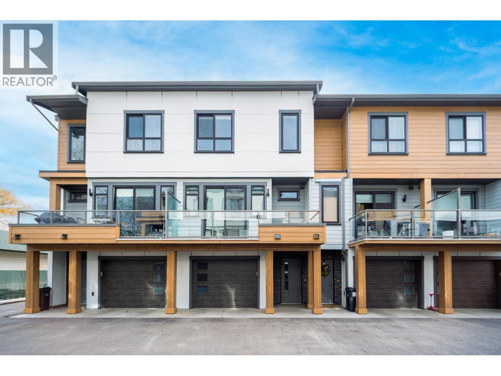 11581 Rogers Road Unit# 202, Lake Country, British Columbia