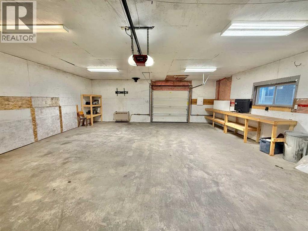 138 Nickerson Avenue, Hinton, Alberta  T7V 1A4 - Photo 28 - A2285490