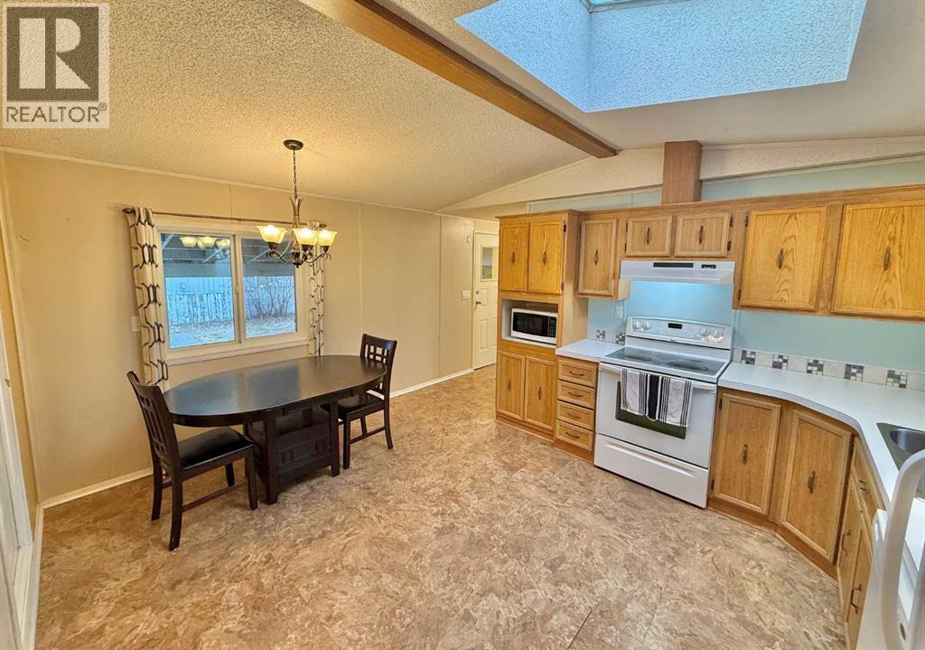 138 Nickerson Avenue, Hinton, Alberta  T7V 1A4 - Photo 18 - A2285490