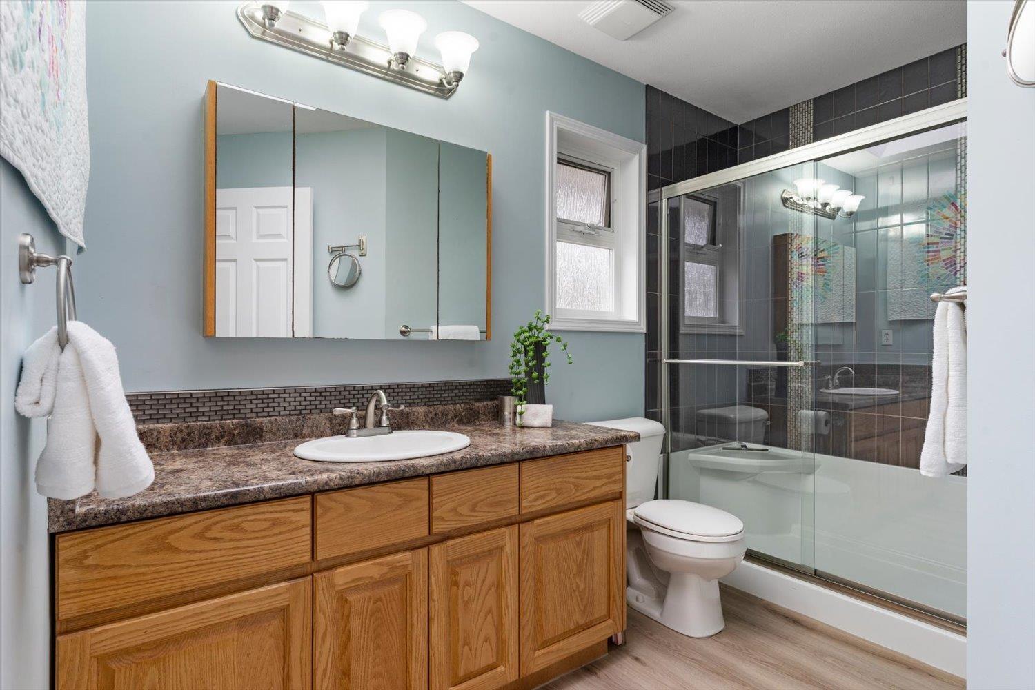 5635 Villa Rosa Place, Sardis South, Chilliwack, British Columbia  V2R 3K6 - Photo 24 - R3096733