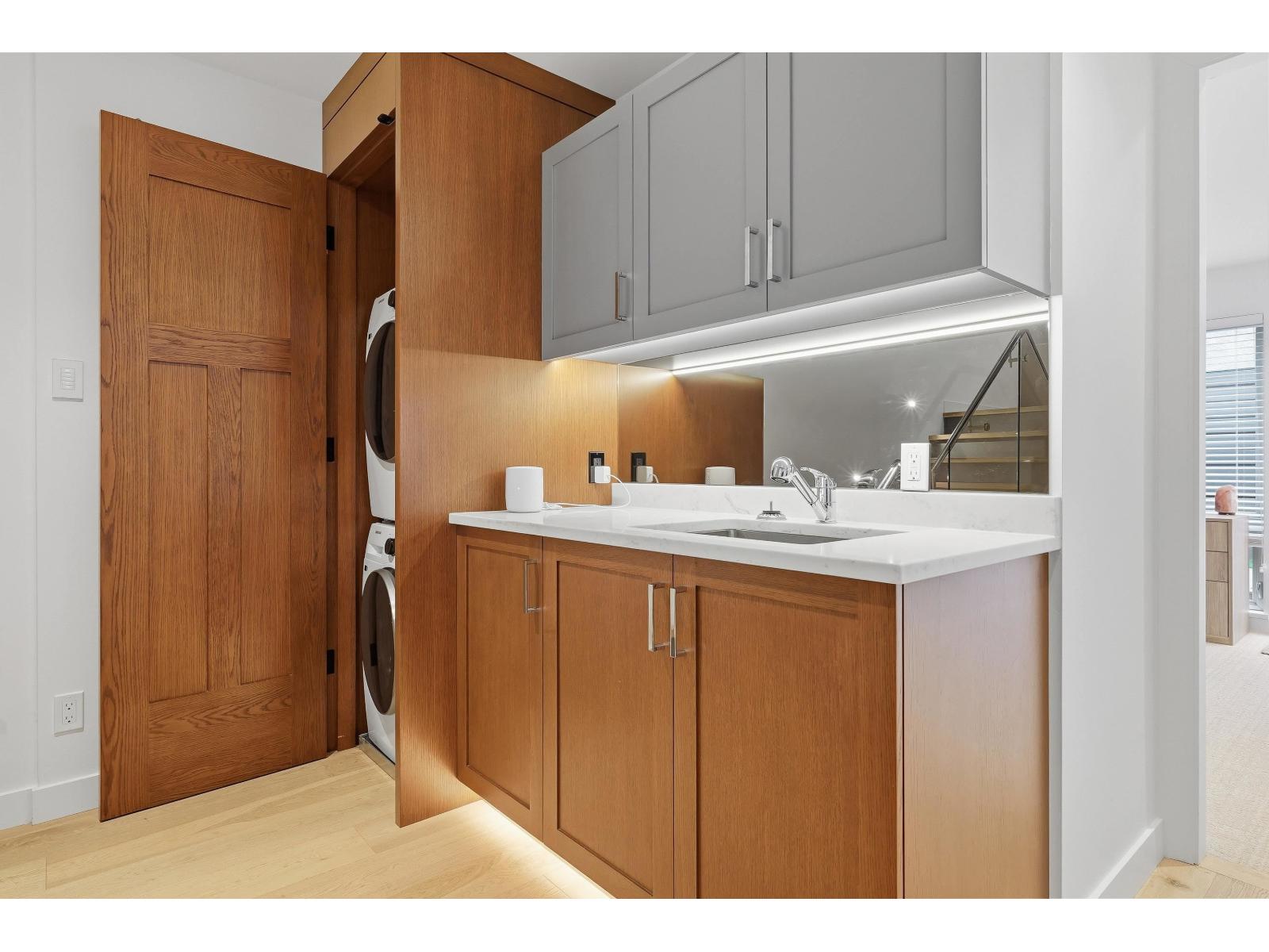 15046 Buena Vista Avenue, White Rock, British Columbia  V4B 1X9 - Photo 21 - R3096979