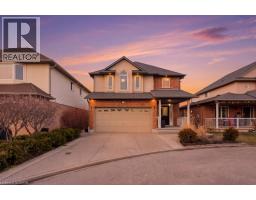 7 VIDAL Court, Grimsby, Ontario