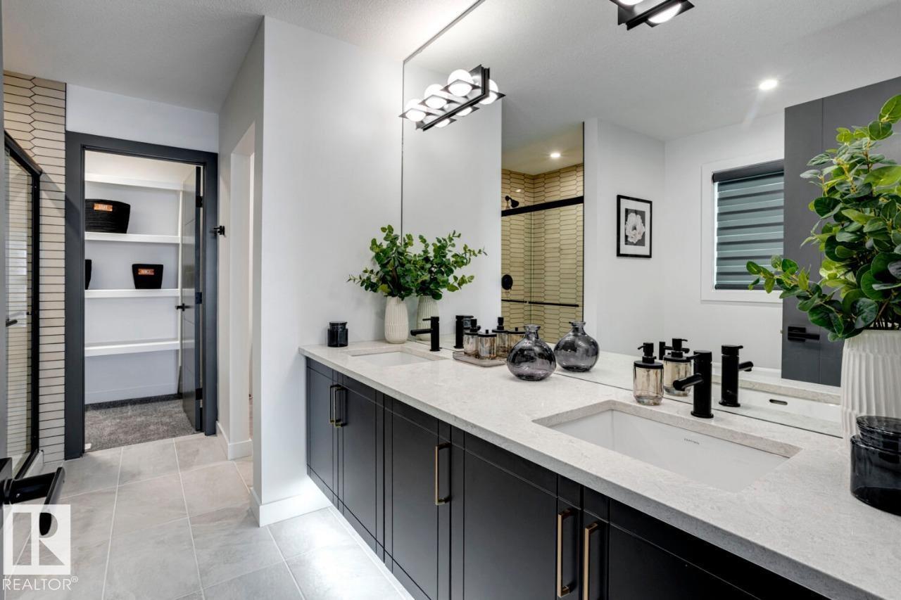 959 18 Av Nw, Edmonton, Alberta  T6T 2X3 - Photo 10 - E4474189