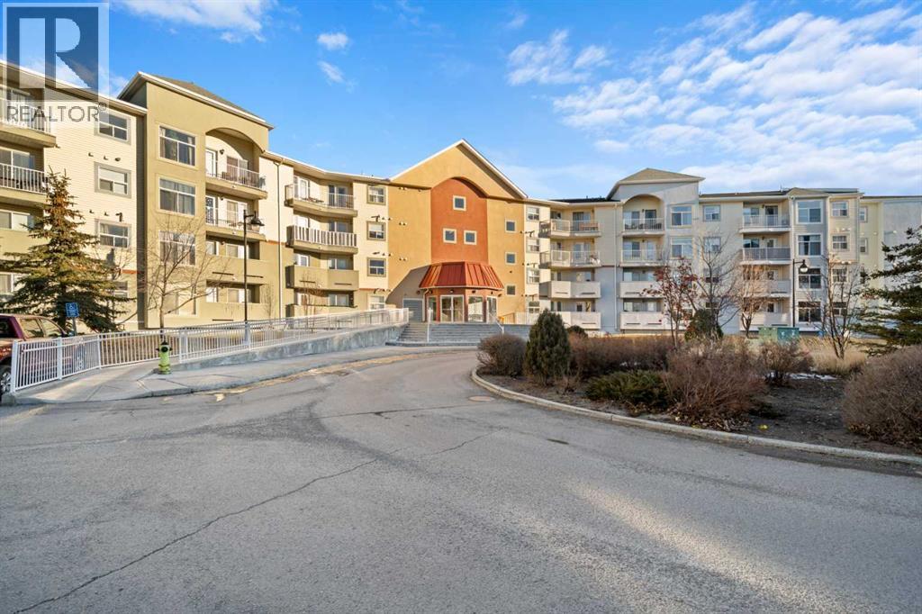 2321, 700 Willowbrook Road Nw, Airdrie, Alberta  T2B 2B7 - Photo 2 - A2279773