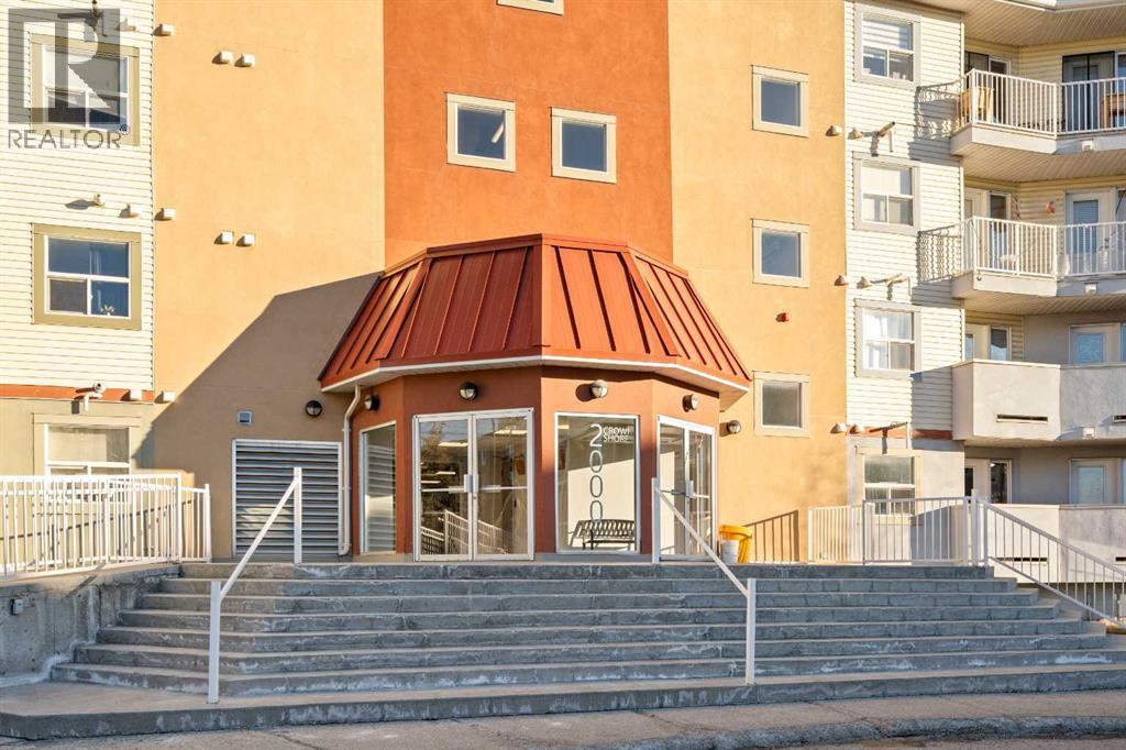 2321, 700 Willowbrook Road Nw, Airdrie, Alberta  T2B 2B7 - Photo 3 - A2279773