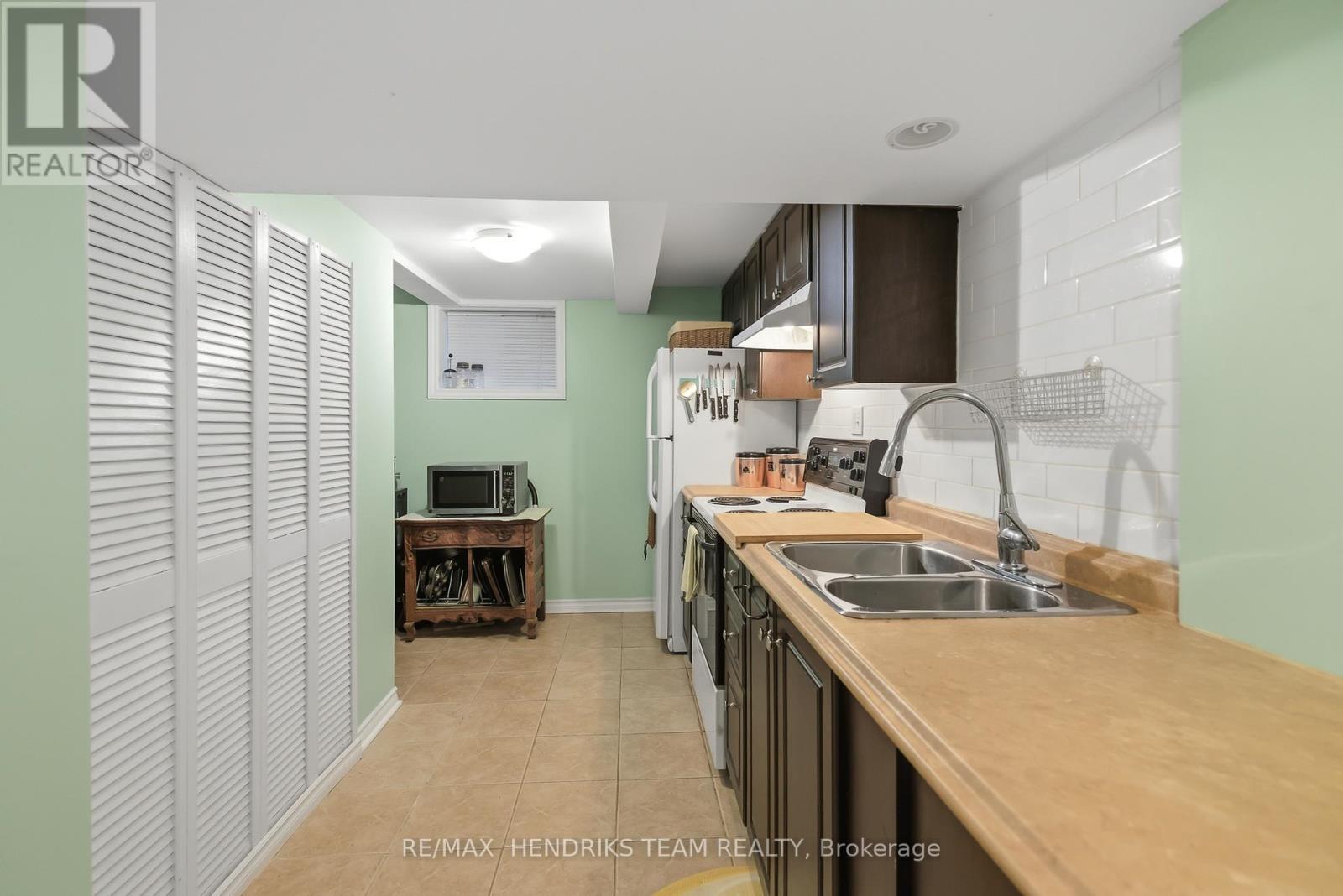 10 Alice Street, St. Catharines, Ontario  L2R 1L7 - Photo 23 - X12855658