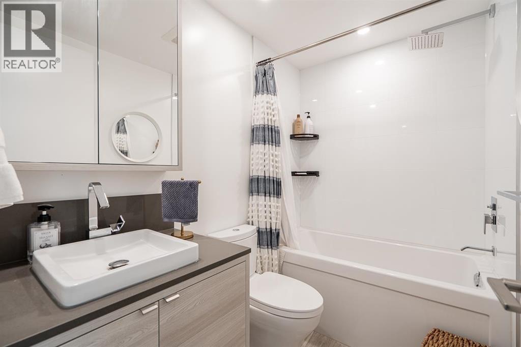 303 4488 Juneau Street, Burnaby, British Columbia  V5C 0M4 - Photo 17 - R3096044