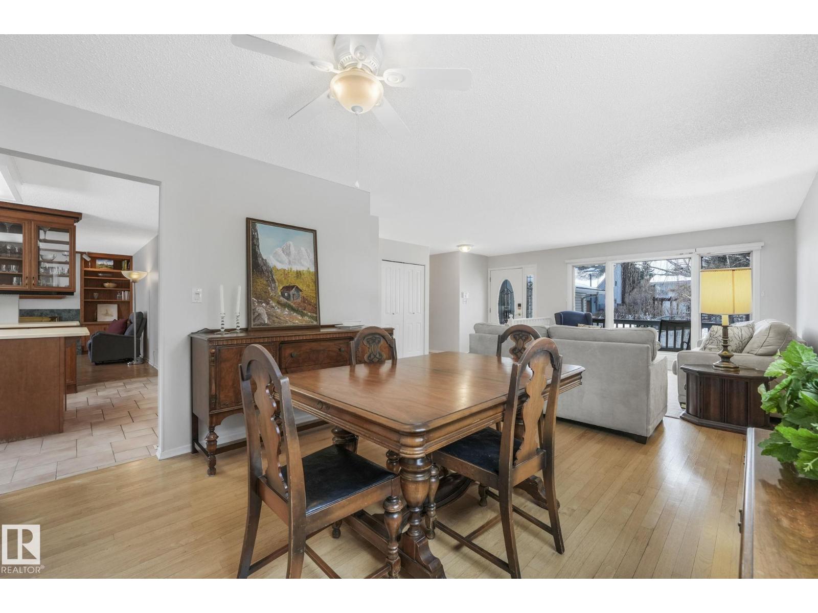 587 Wahstao Rd Nw, Edmonton, Alberta  T5T 2X9 - Photo 11 - E4476291