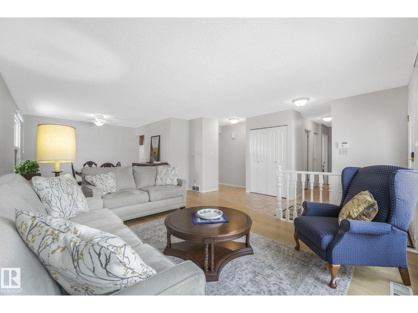 587 Wahstao Rd Nw, Edmonton, Alberta  T5T 2X9 - Photo 9 - E4476291