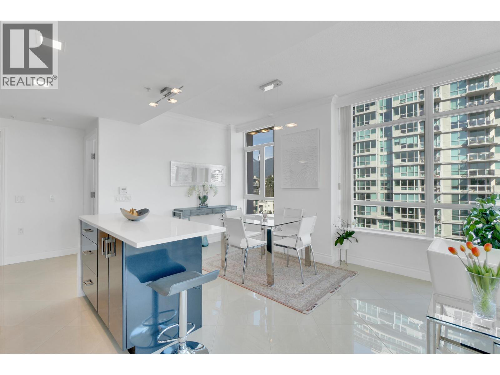 1102 172 Victory Ship Way, North Vancouver, British Columbia  V7L 0B5 - Photo 13 - R3096971