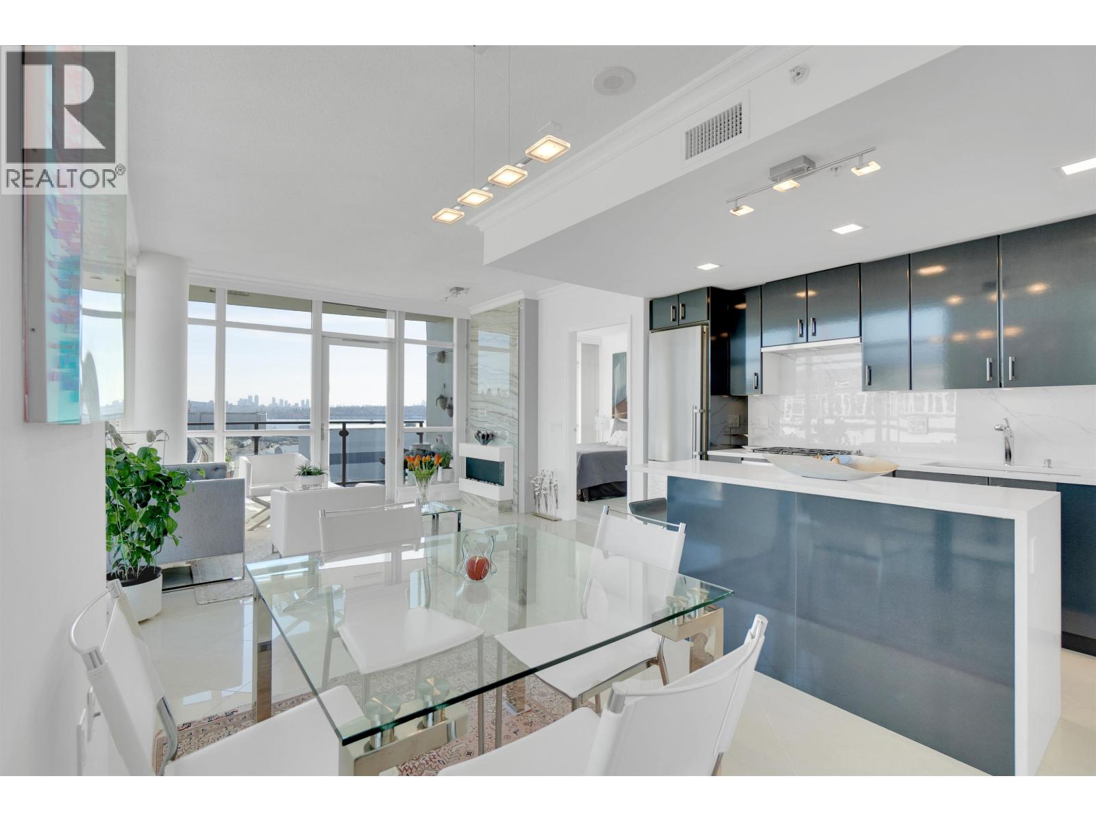 1102 172 Victory Ship Way, North Vancouver, British Columbia  V7L 0B5 - Photo 16 - R3096971