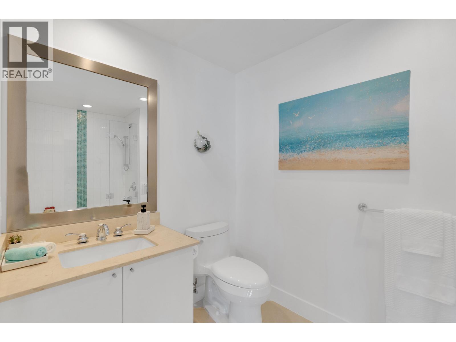 1102 172 Victory Ship Way, North Vancouver, British Columbia  V7L 0B5 - Photo 7 - R3096971