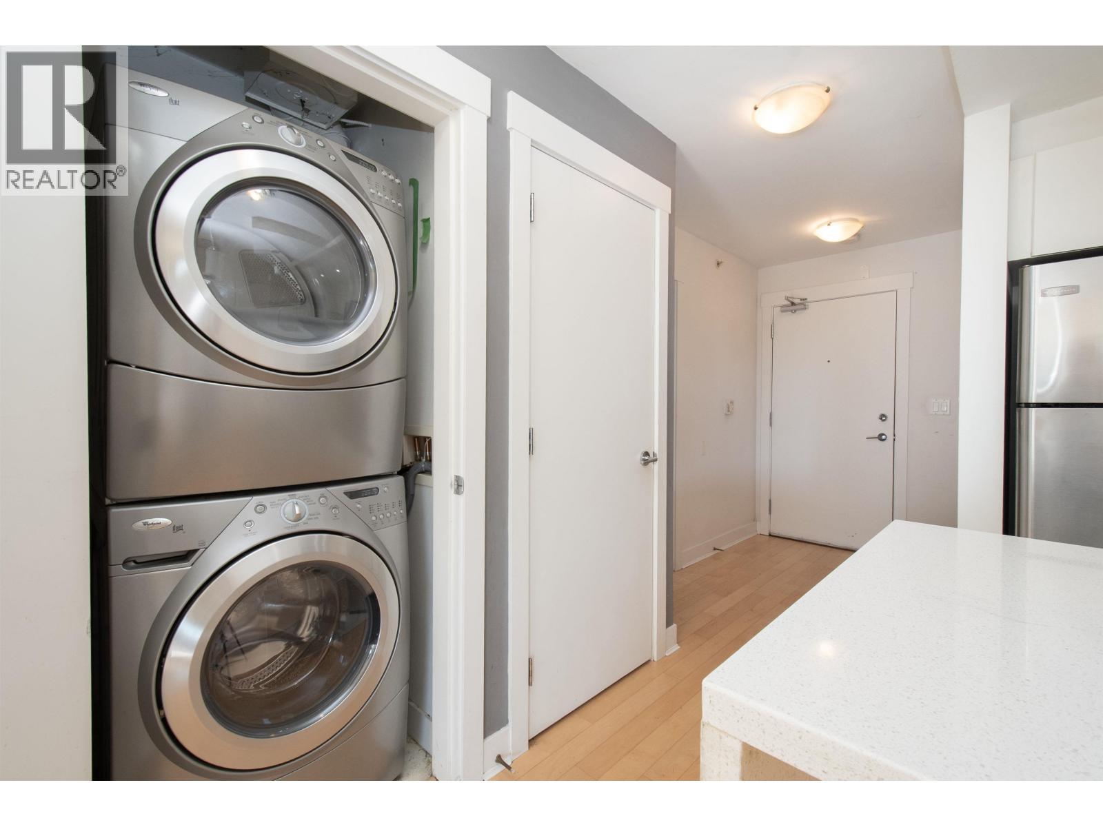 301 160 W 3rd Street, North Vancouver, British Columbia  V7M 0A9 - Photo 11 - R3096990