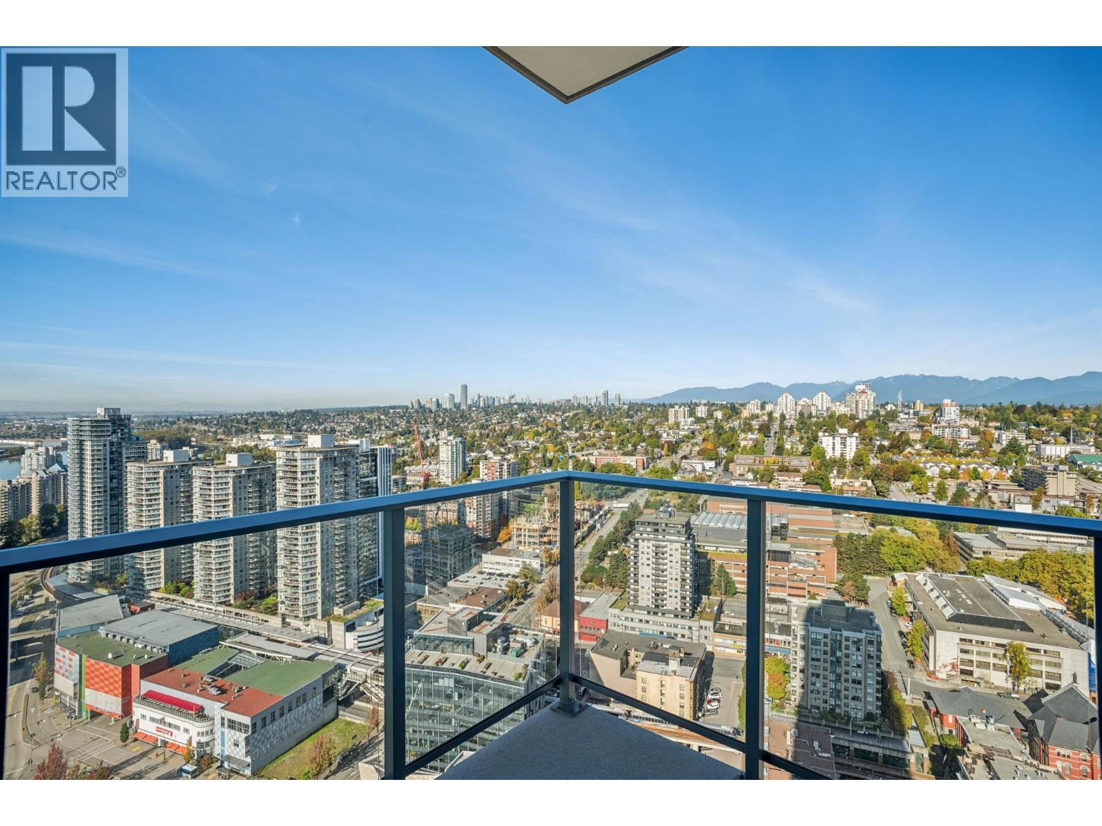 3703 680 Quayside Drive, New Westminster, British Columbia  V3M 0P2 - Photo 10 - R3096994