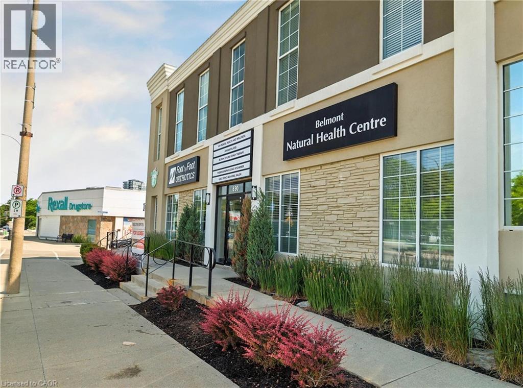 690 Belmont Avenue W Unit# 102, Kitchener, Ontario  N2M 1N6 - Photo 13 - 40810331