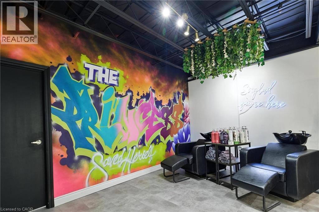 690 Belmont Avenue W Unit# 102, Kitchener, Ontario  N2M 1N6 - Photo 7 - 40810331