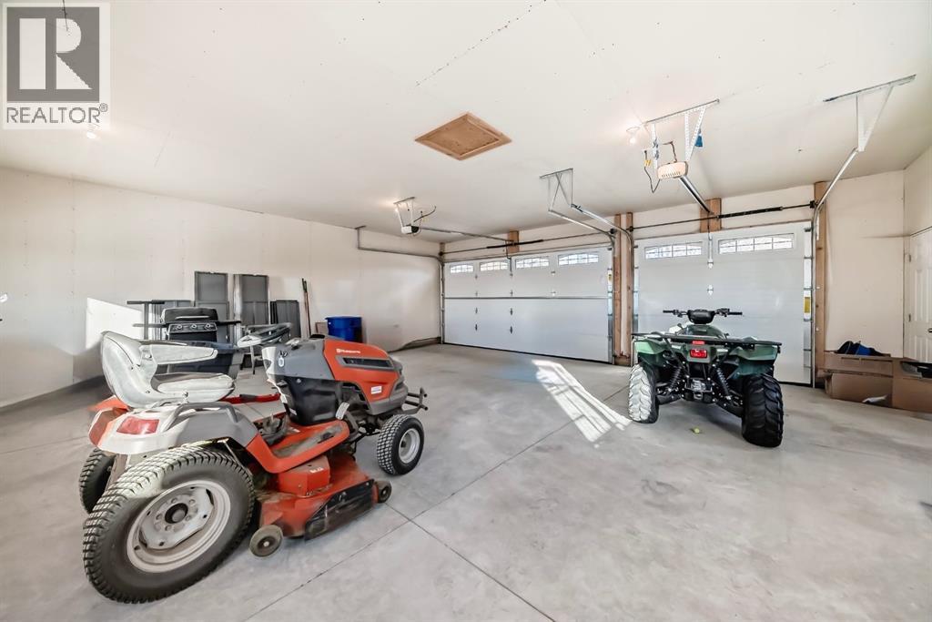 39 Stage Coach Trail, Rural Rocky View County, Alberta  T4A 0P4 - Photo 40 - A2286699