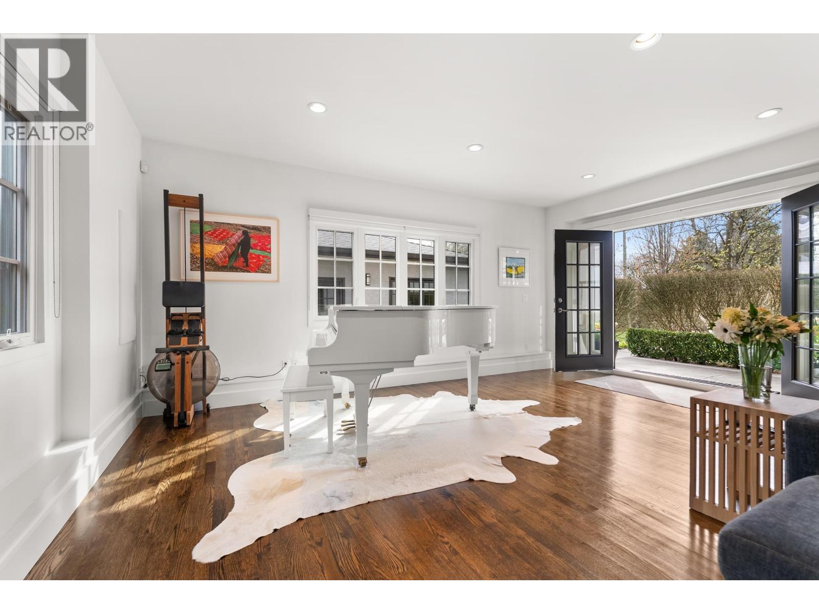 2496 W 36th Avenue, Vancouver, British Columbia  V6M 1L6 - Photo 9 - R3097016