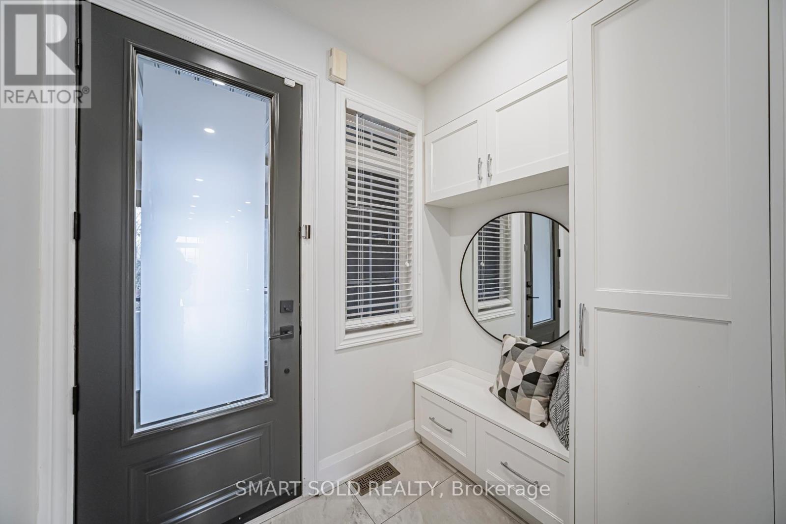 16 Gauguin Avenue, Vaughan, Ontario  L4J 9J7 - Photo 7 - N12852690