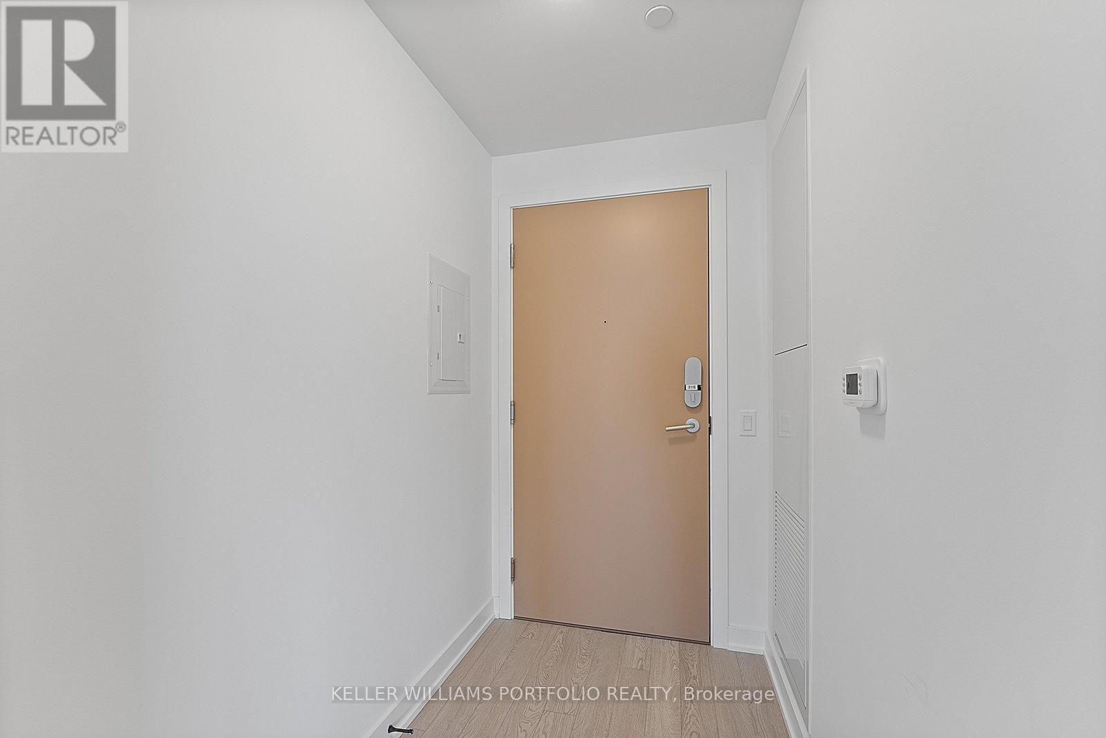 3115 - 1 Quarrington Lane, Toronto (Banbury-Don Mills), Ontario  M3C 0S4 - Photo 3 - C12855608