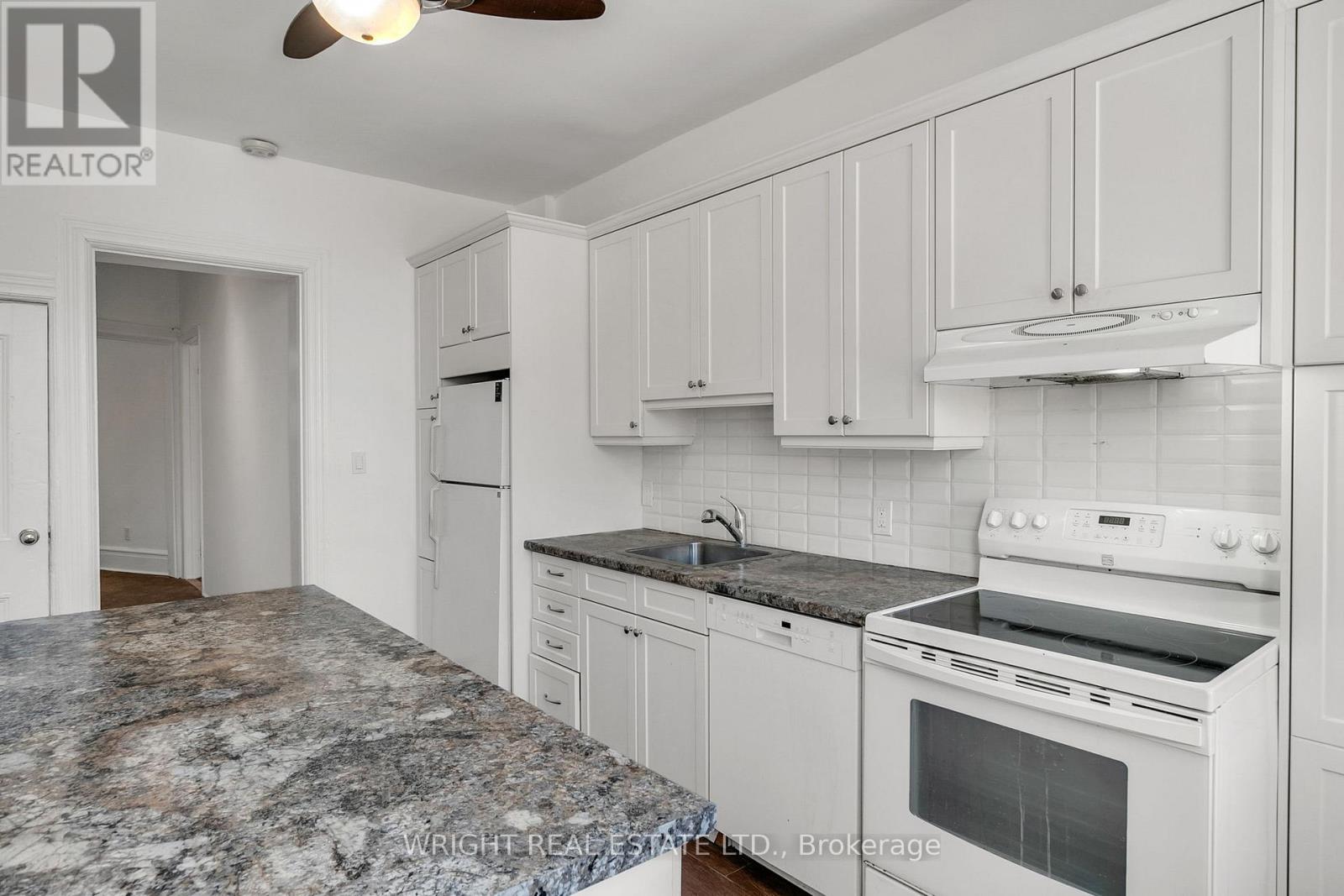 268 Claremont Street, Toronto, Ontario  M6J 2N3 - Photo 11 - C12855618