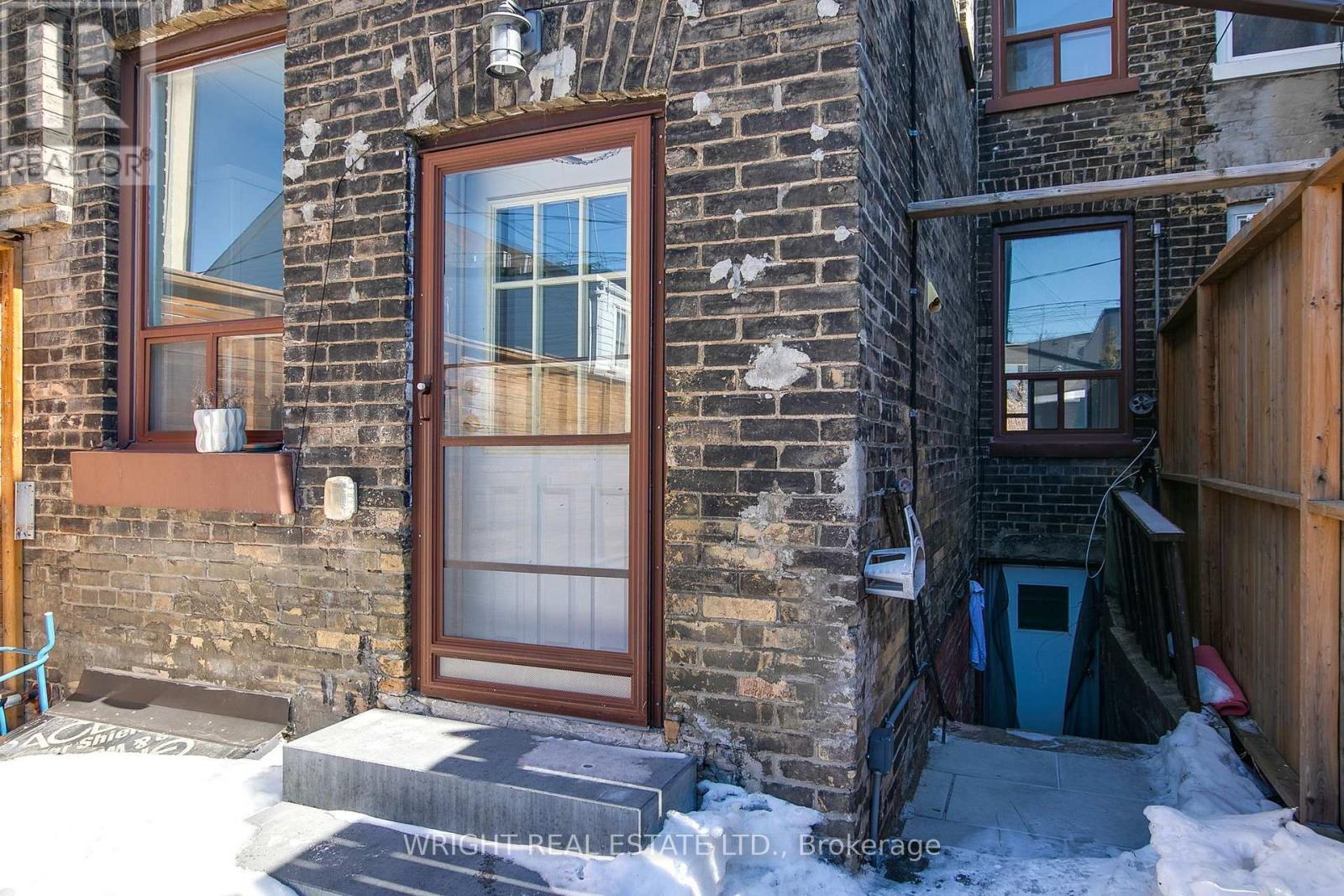 268 Claremont Street, Toronto, Ontario  M6J 2N3 - Photo 27 - C12855618