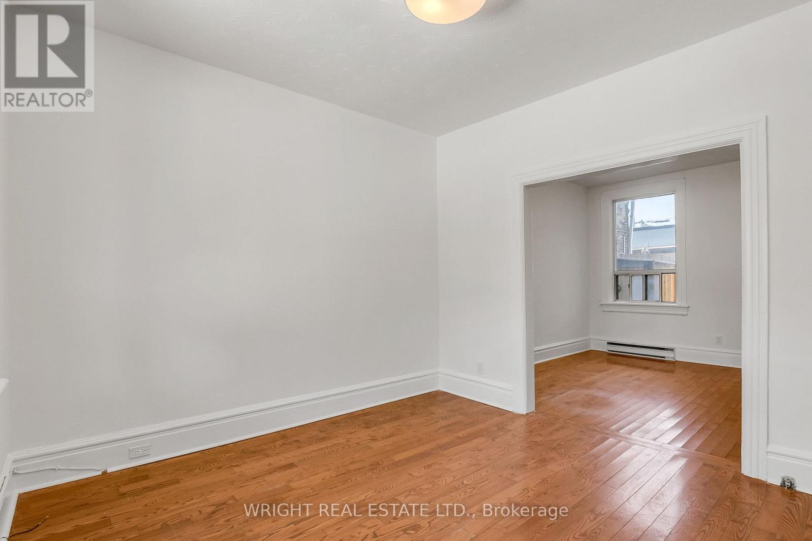 268 Claremont Street, Toronto, Ontario  M6J 2N3 - Photo 5 - C12855618