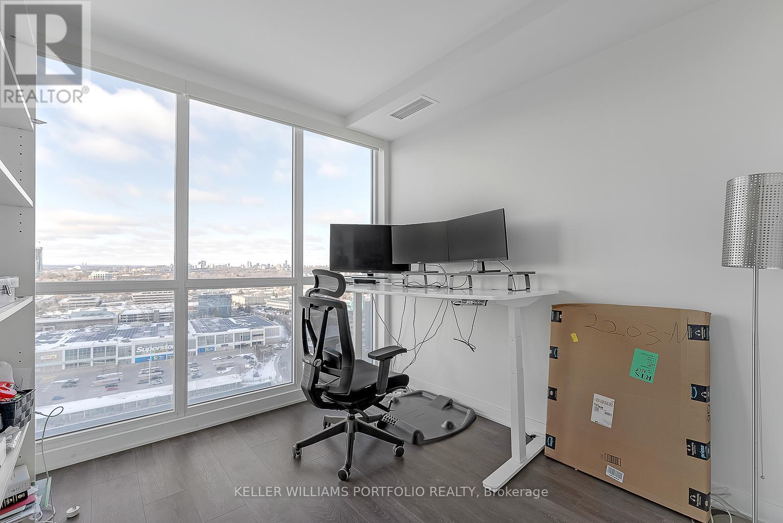 2203 - 6 Sonic Way, Toronto (Flemingdon Park), Ontario  M3C 0P1 - Photo 16 - C12855620