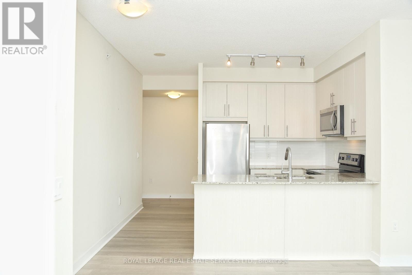 1907 - 3975 Grand Park Drive, Mississauga, Ontario  L5B 4M6 - Photo 3 - W12855442