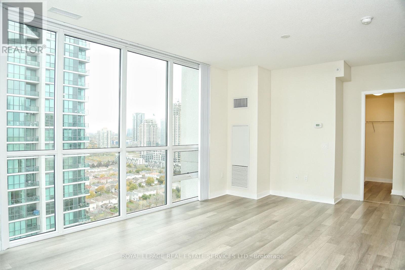 1907 - 3975 Grand Park Drive, Mississauga, Ontario  L5B 4M6 - Photo 6 - W12855442