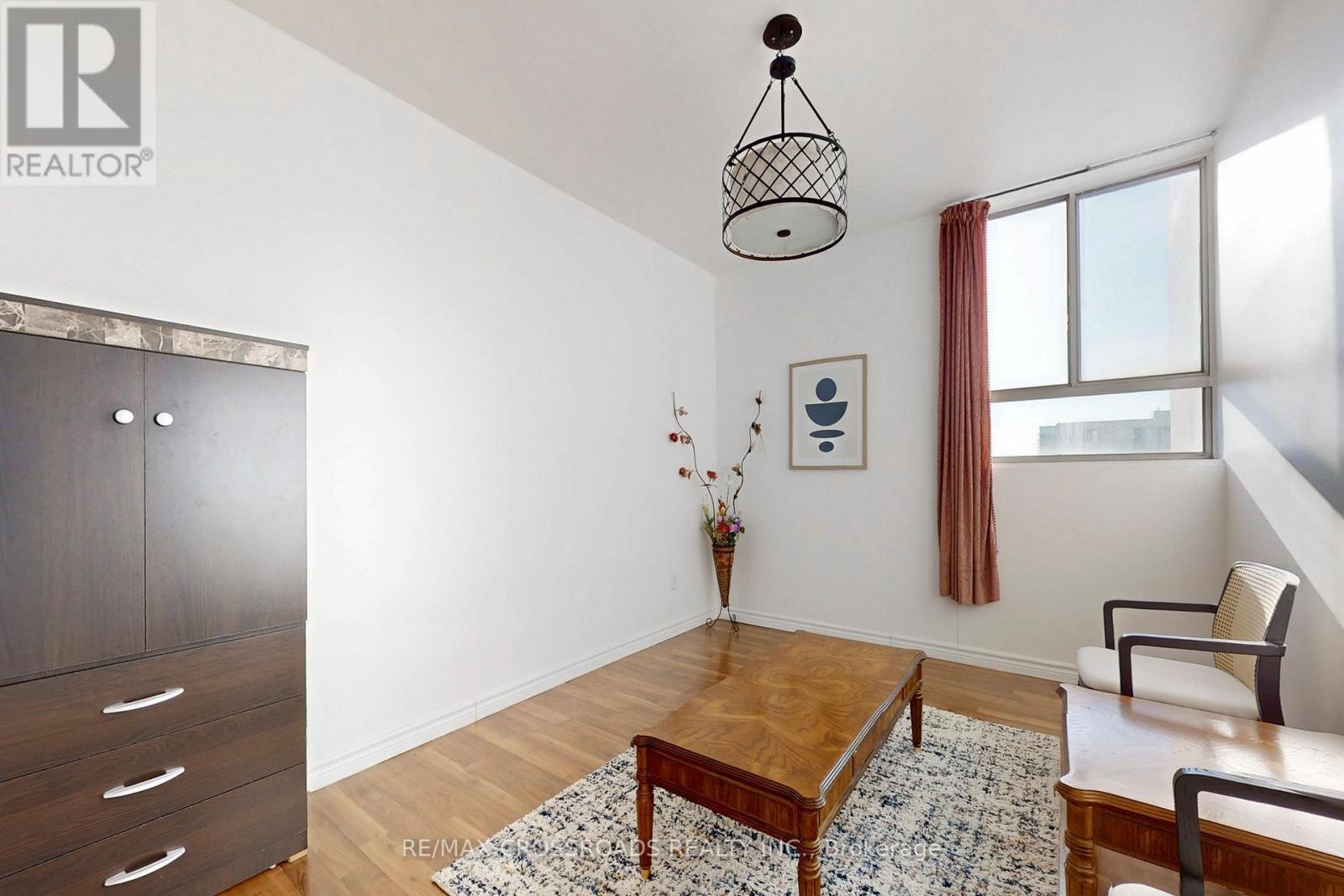 Ph18 - 5 Massey Square, Toronto (Crescent Town), Ontario  M4C 5L6 - Photo 22 - E12855664