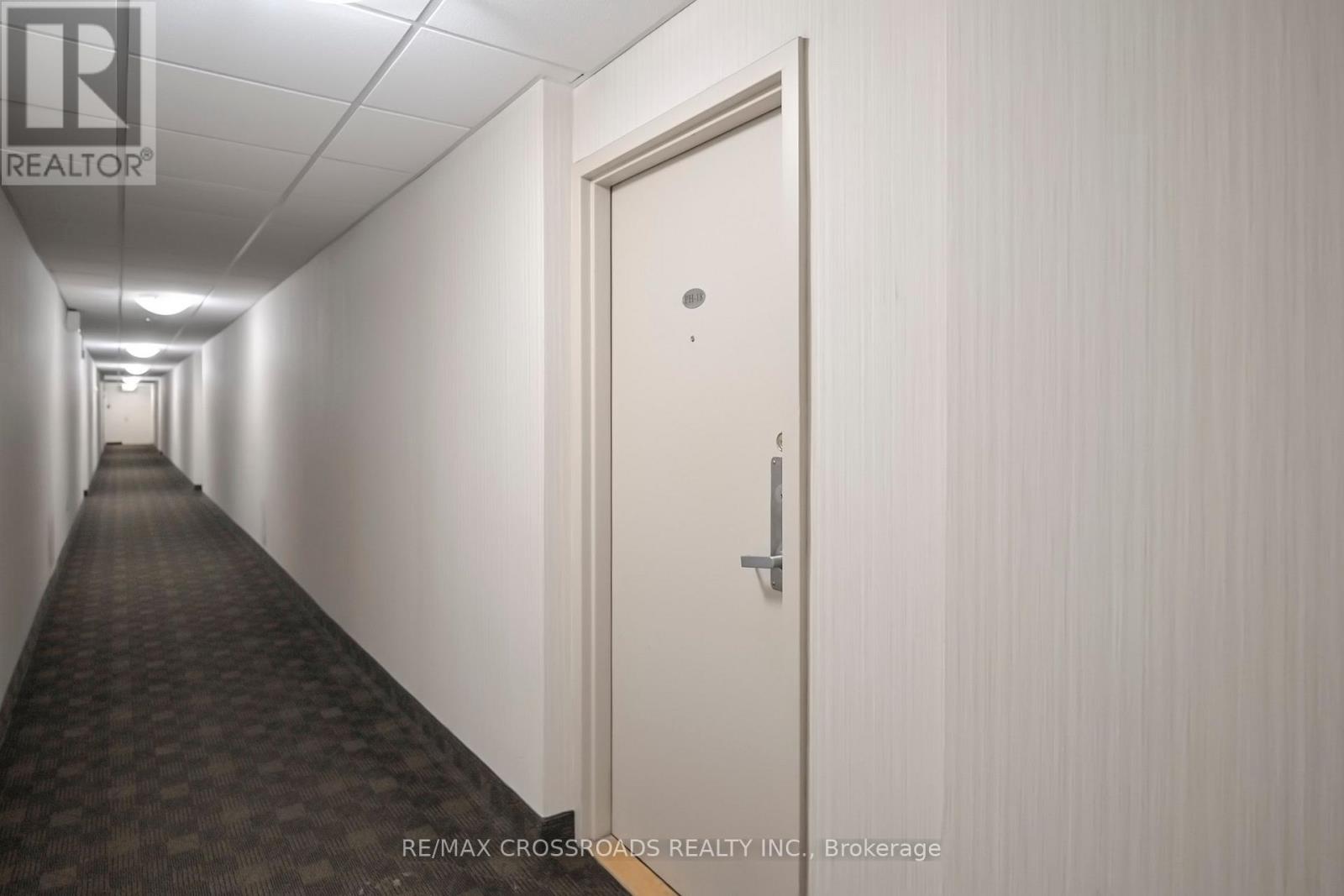 Ph18 - 5 Massey Square, Toronto (Crescent Town), Ontario  M4C 5L6 - Photo 6 - E12855664