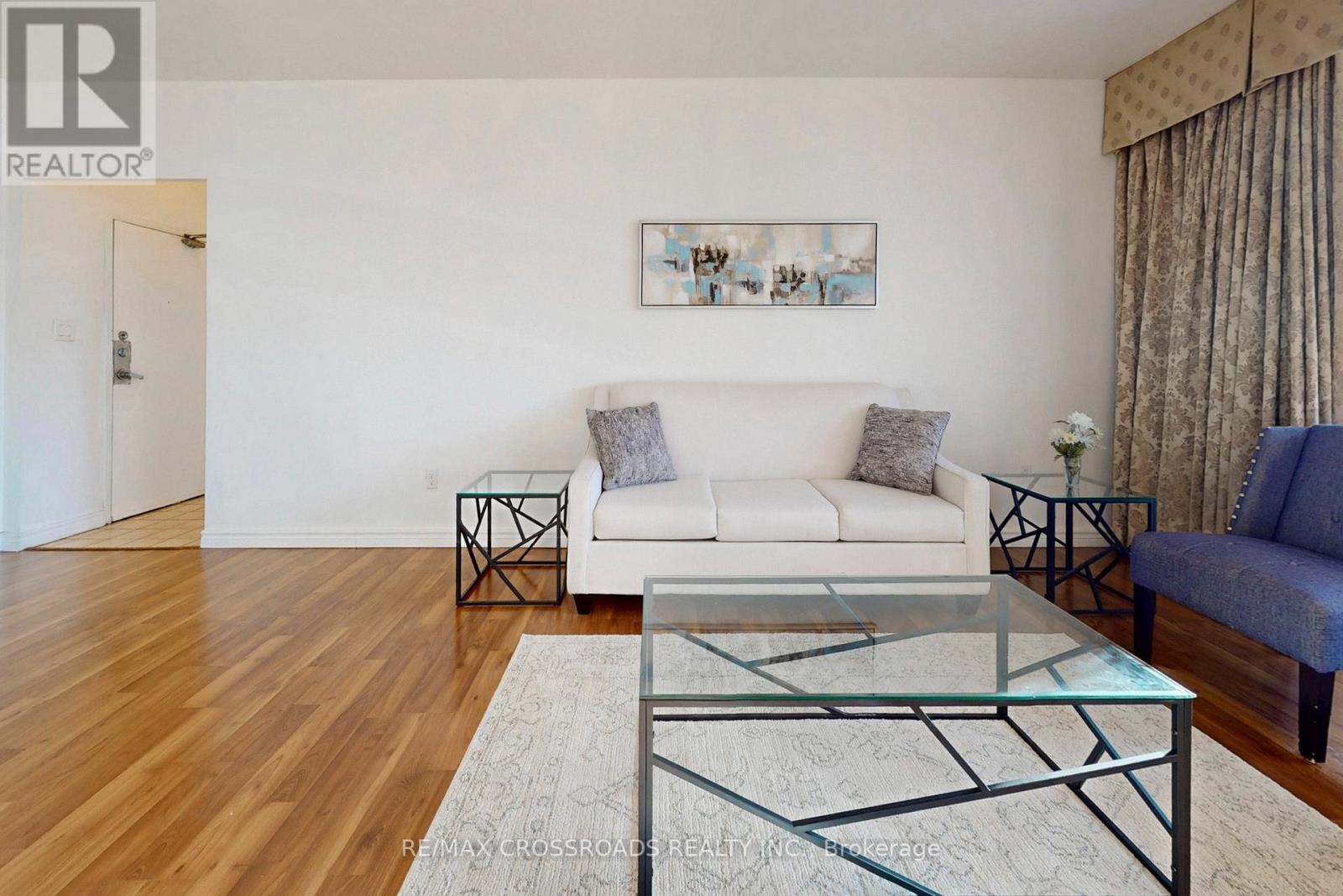 Ph18 - 5 Massey Square, Toronto (Crescent Town), Ontario  M4C 5L6 - Photo 9 - E12855664