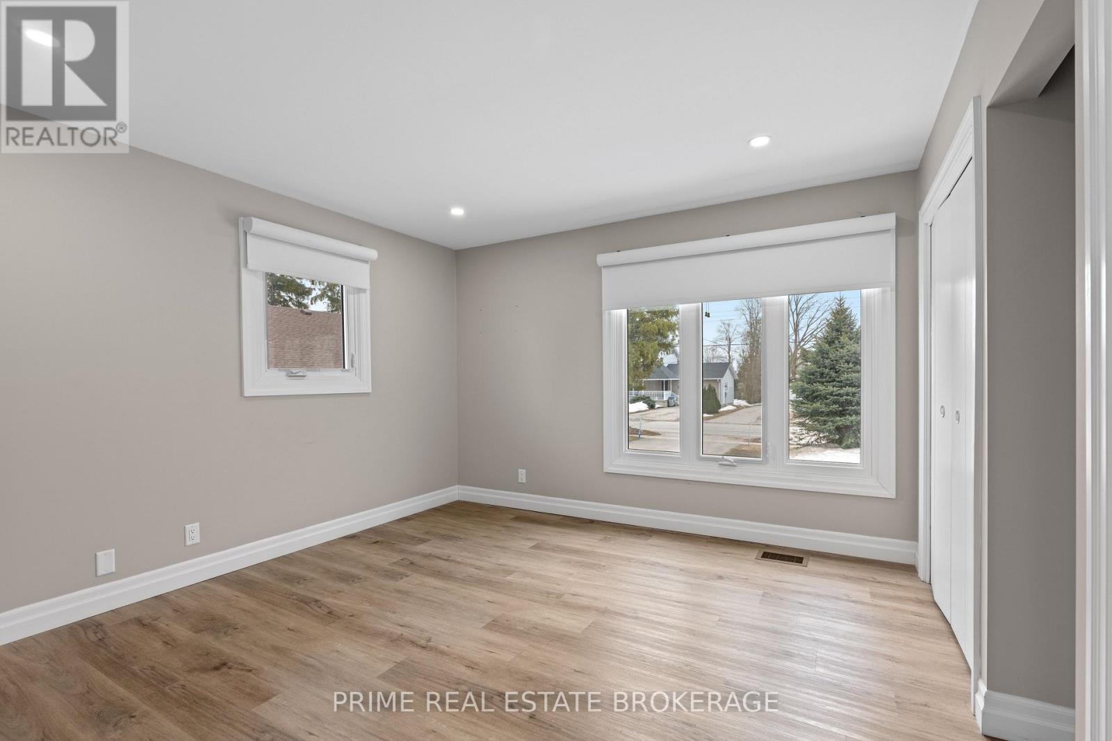 296 Huron Street W, South Huron (Exeter), Ontario  N0M 1S2 - Photo 18 - X12687998