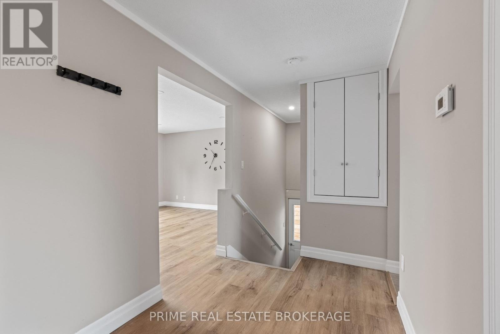 296 Huron Street W, South Huron (Exeter), Ontario  N0M 1S2 - Photo 8 - X12687998