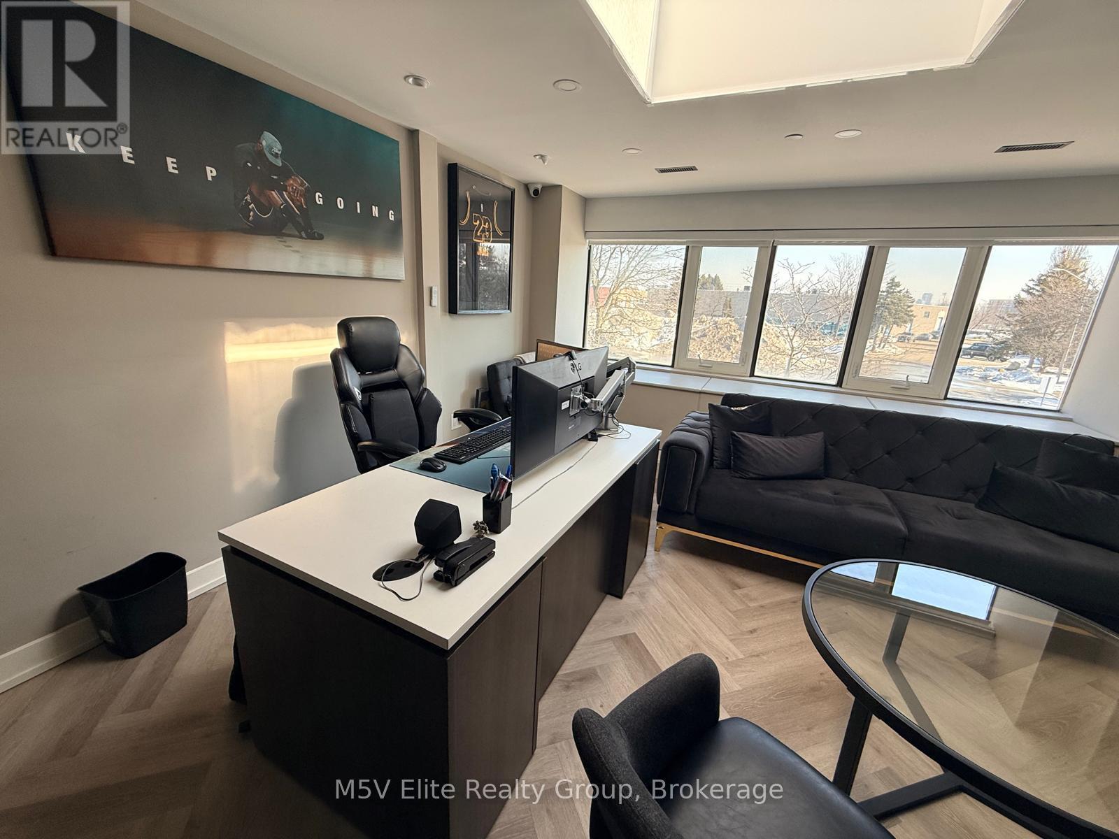 15 & 16 - 250 Regina Road, Vaughan (West Woodbridge Industrial Area), Ontario  L4L 8N2 - Photo 18 - N12855602