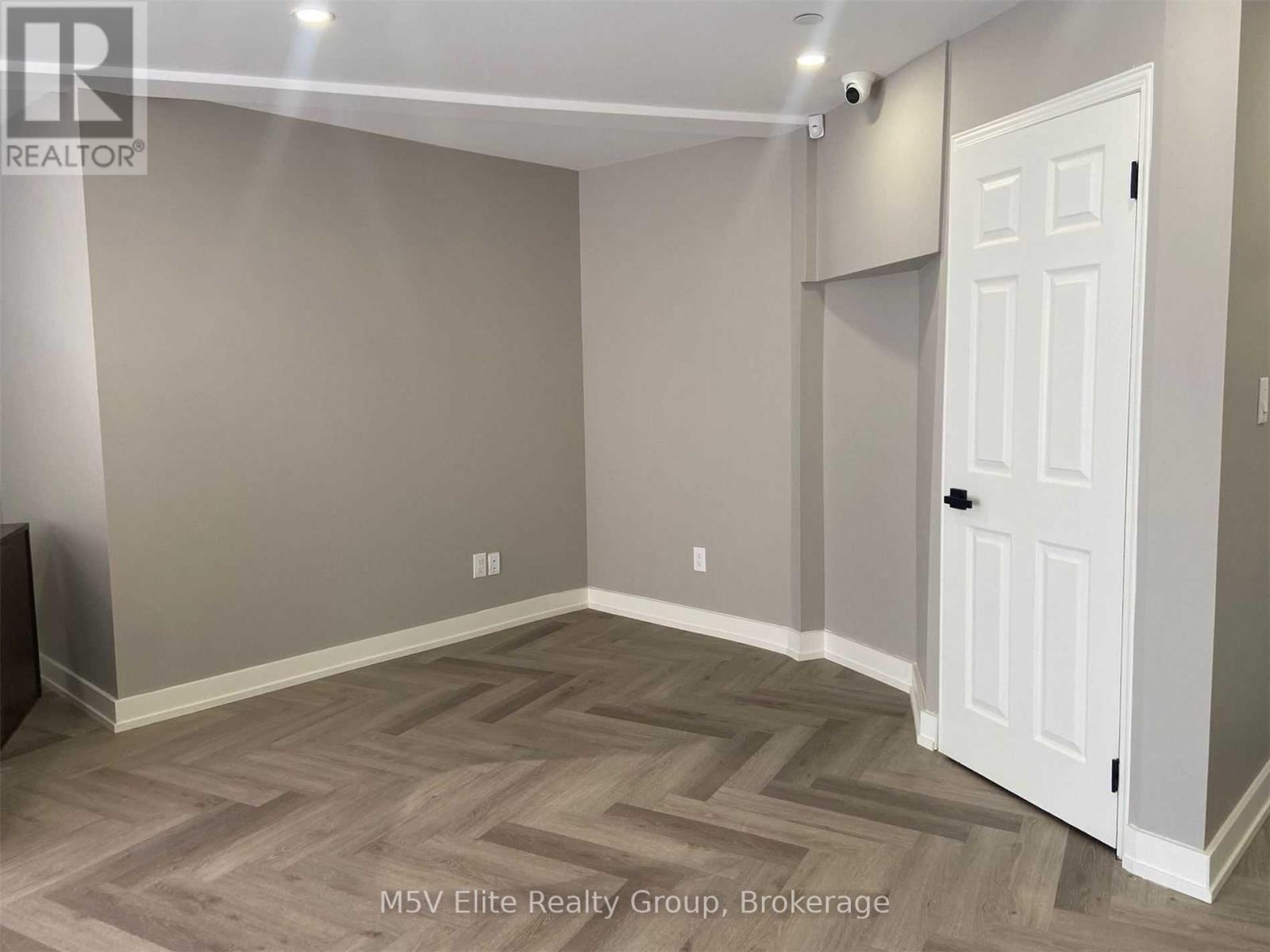 15 & 16 - 250 Regina Road, Vaughan (West Woodbridge Industrial Area), Ontario  L4L 8N2 - Photo 25 - N12855602