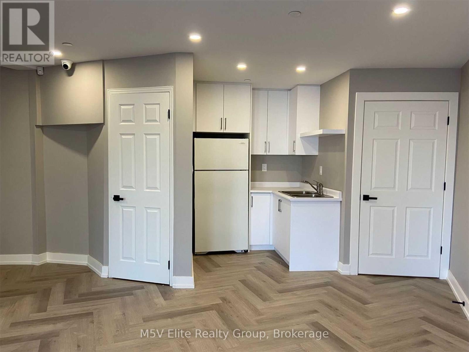 15 & 16 - 250 Regina Road, Vaughan (West Woodbridge Industrial Area), Ontario  L4L 8N2 - Photo 26 - N12855602