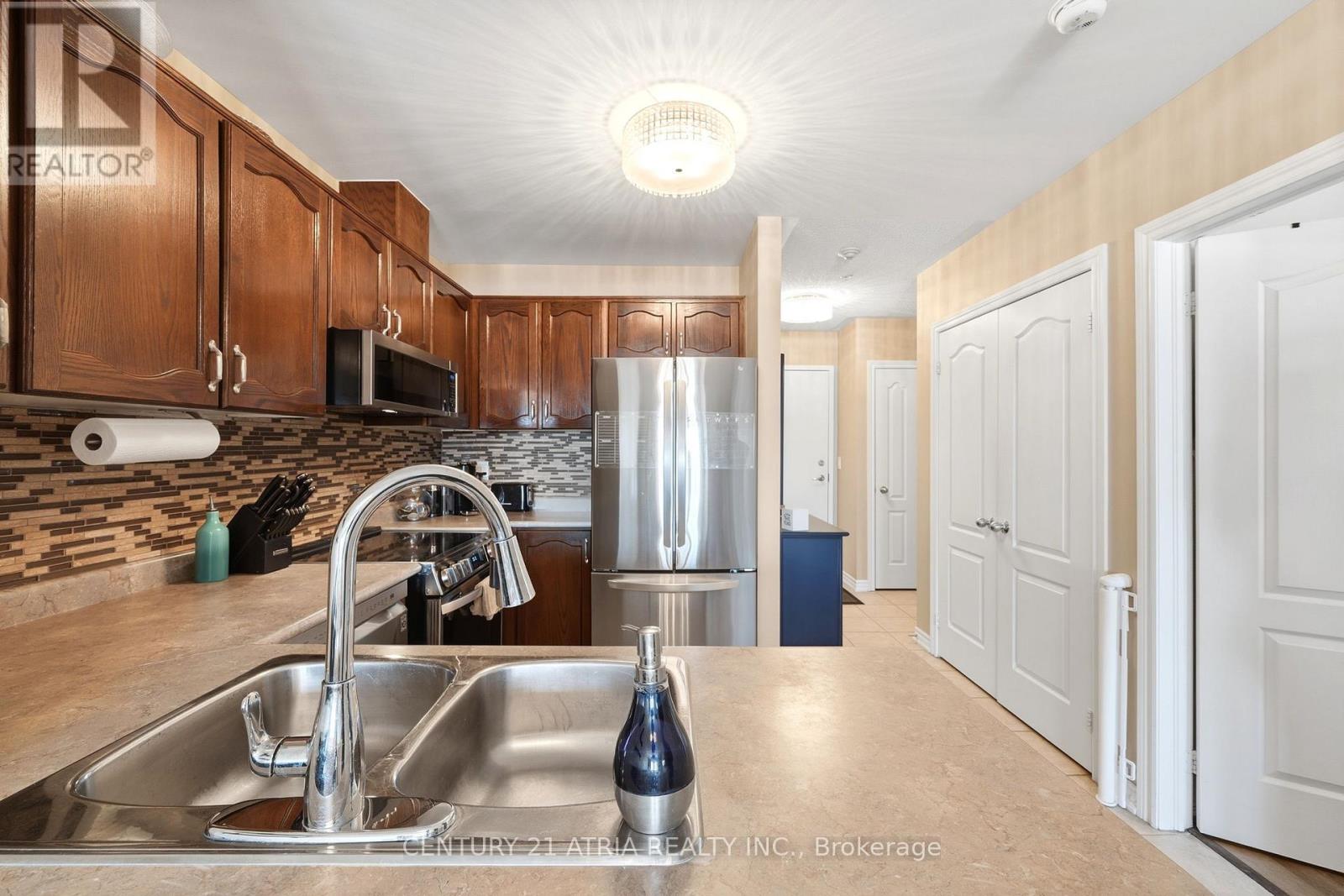 213 - 112 Simcoe Road, Bradford West Gwillimbury, Ontario  L3Y 1Y2 - Photo 12 - N12855612