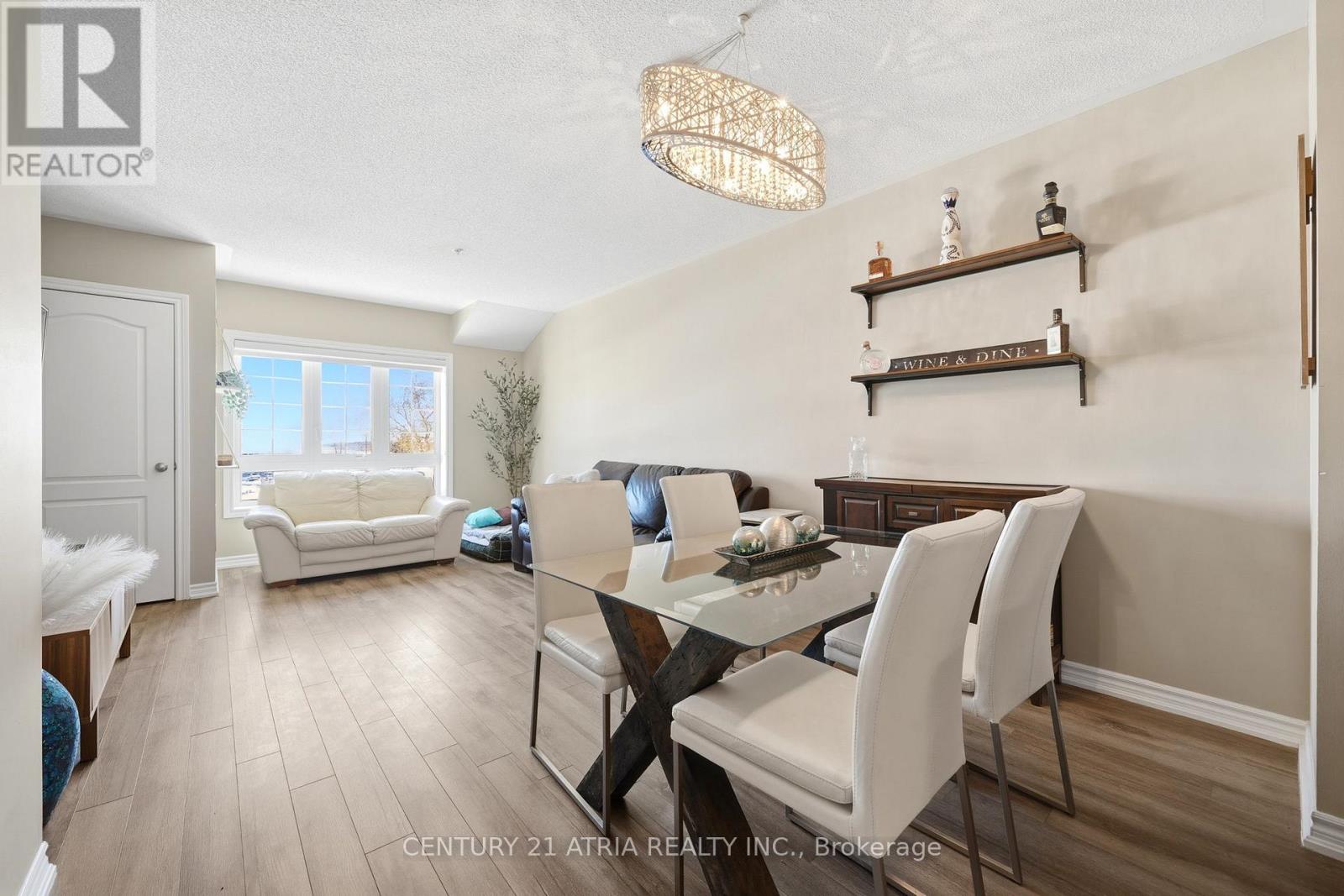 213 - 112 Simcoe Road, Bradford West Gwillimbury, Ontario  L3Y 1Y2 - Photo 13 - N12855612